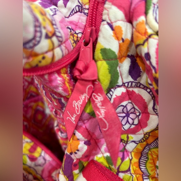 Vera Bradley Round Tote duffle large - Picture 6 of 9